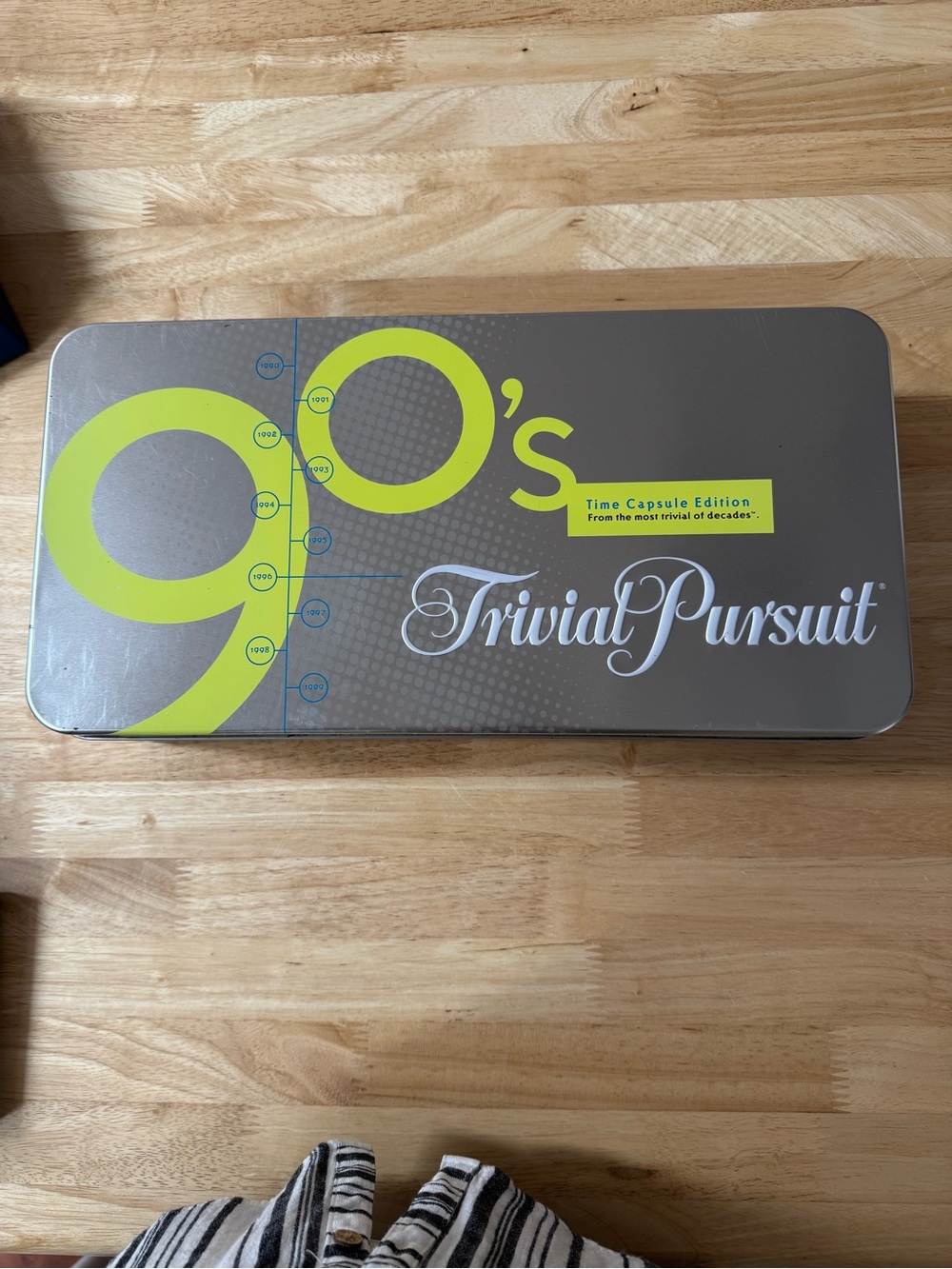 Trivial Pursuit 90's Time Capsule Edition Tin -